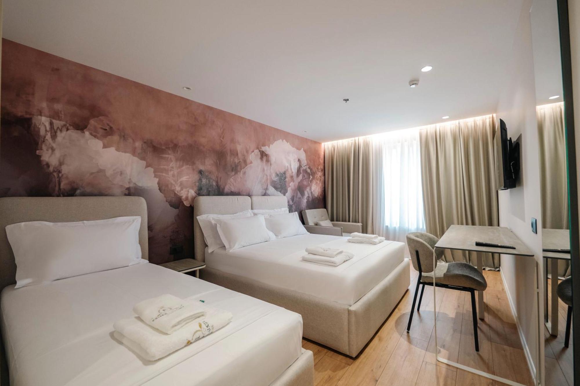 Ermes Luxury 4* Durrës