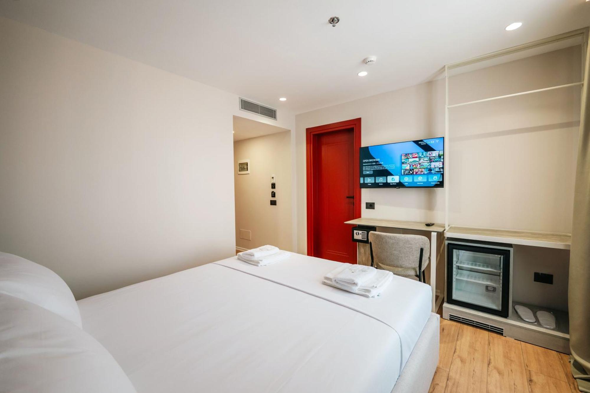 Ermes Luxury 4*