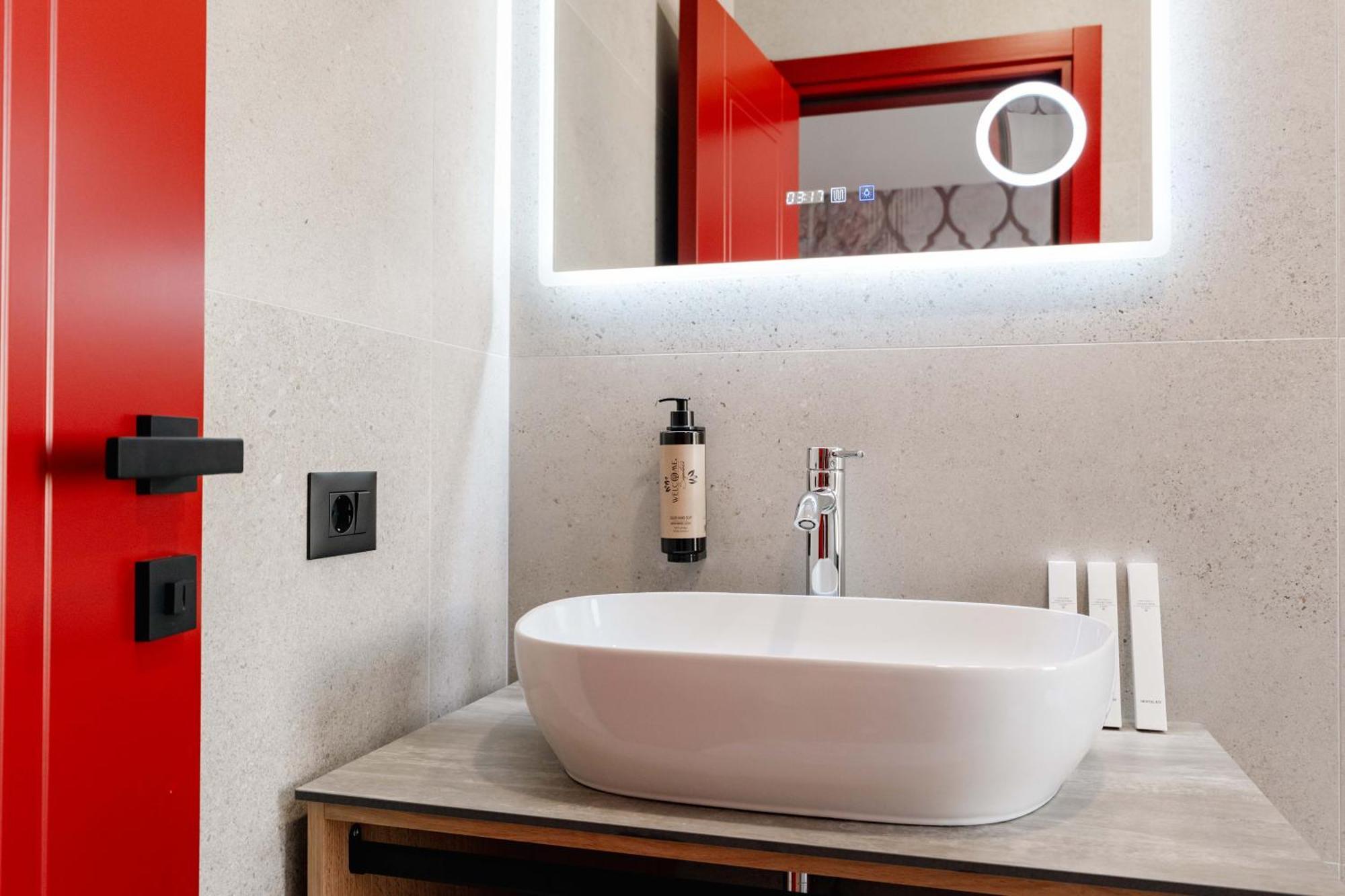 Ermes Luxury 4*