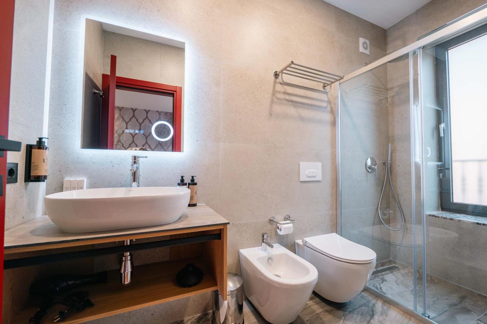 Ermes Luxury